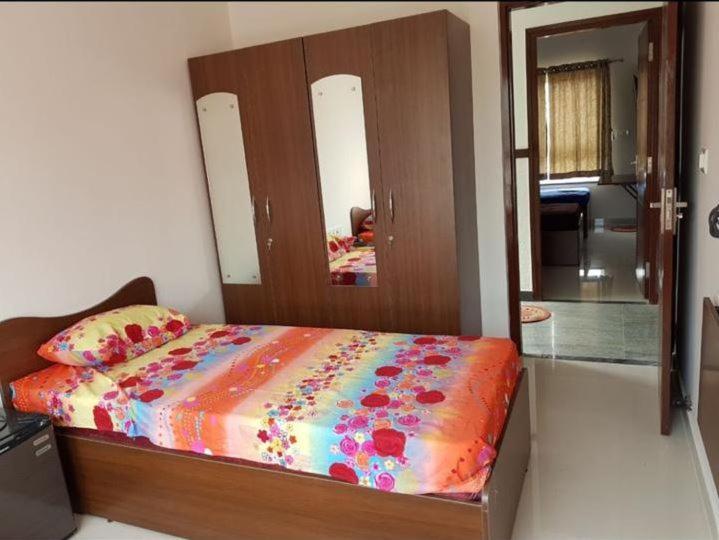 Suyash Pg - Melange Bed & Breakfast Bangalore Dış mekan fotoğraf